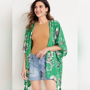 Maurices Kimono One Size Floral Open Front Tassel Hem Green White Boho Cottage